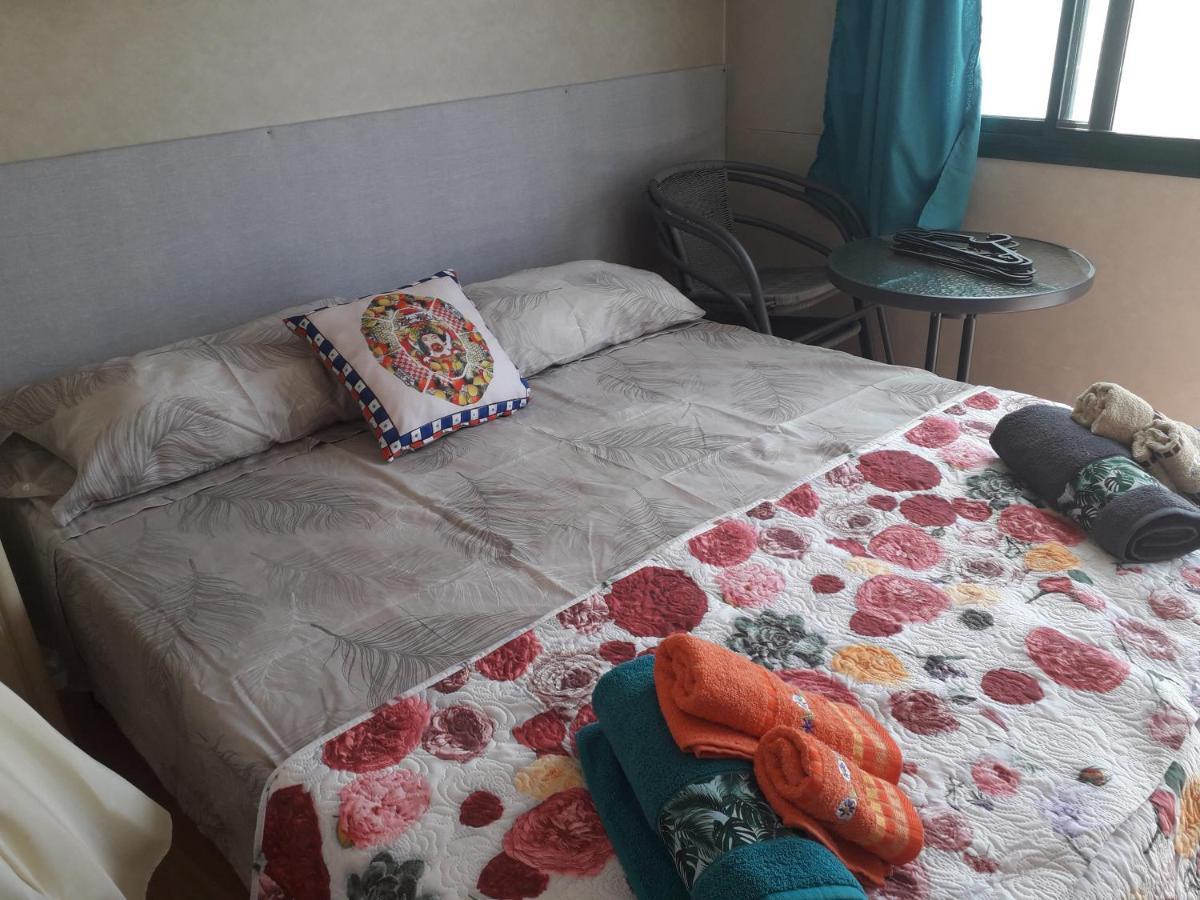 Residenceu Zu Gnaziu Pachino Kültér fotó
